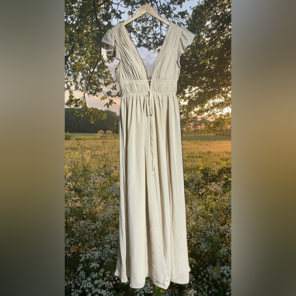 JJs House Elegant Cream Maxi Dress